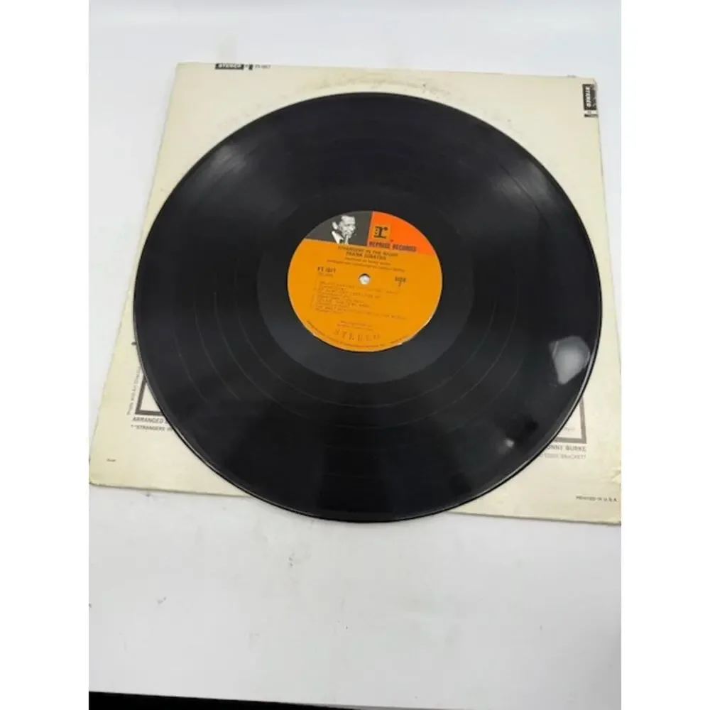 Frank Sinatra – Strangers In The Night 1966 Vinyl Album Record - Picture 5 of 5